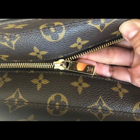 Louis Vuitton Cabas Luco Large Tote - Picture 7 of 8